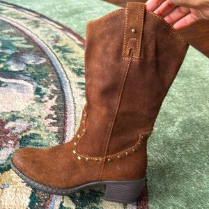 New BOC Brown leather Suede Western Boots